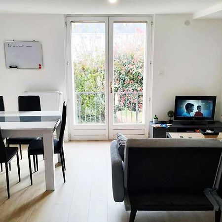 Appartement Cosy 2 Chambres Avec Jardin Les Ponts-de-Cé Exterior photo