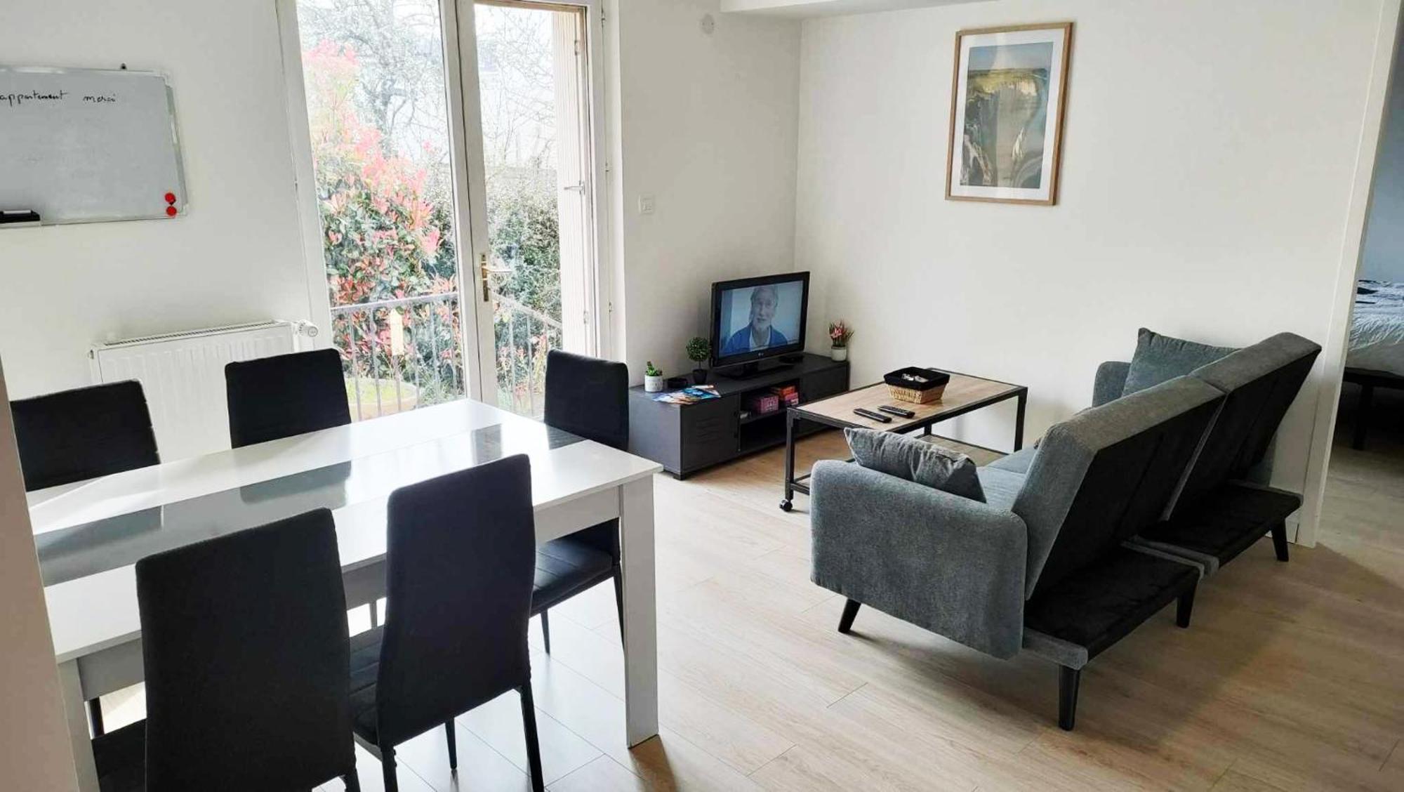 Appartement Cosy 2 Chambres Avec Jardin Les Ponts-de-Cé Exterior photo